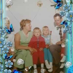 Meet your Posher, Lena